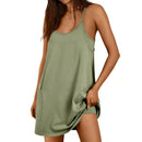 Damklänning med ärmlös sportig miniklänning med inbyggda shorts, v-ringad, spaghettiband och fickor