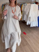 Enfärgad linnekostym för kvinnor