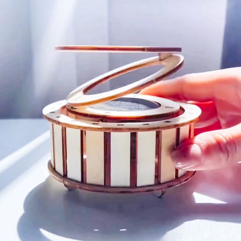 🌟Soldriven roterande träpussel med dubbla ringar🎒💫