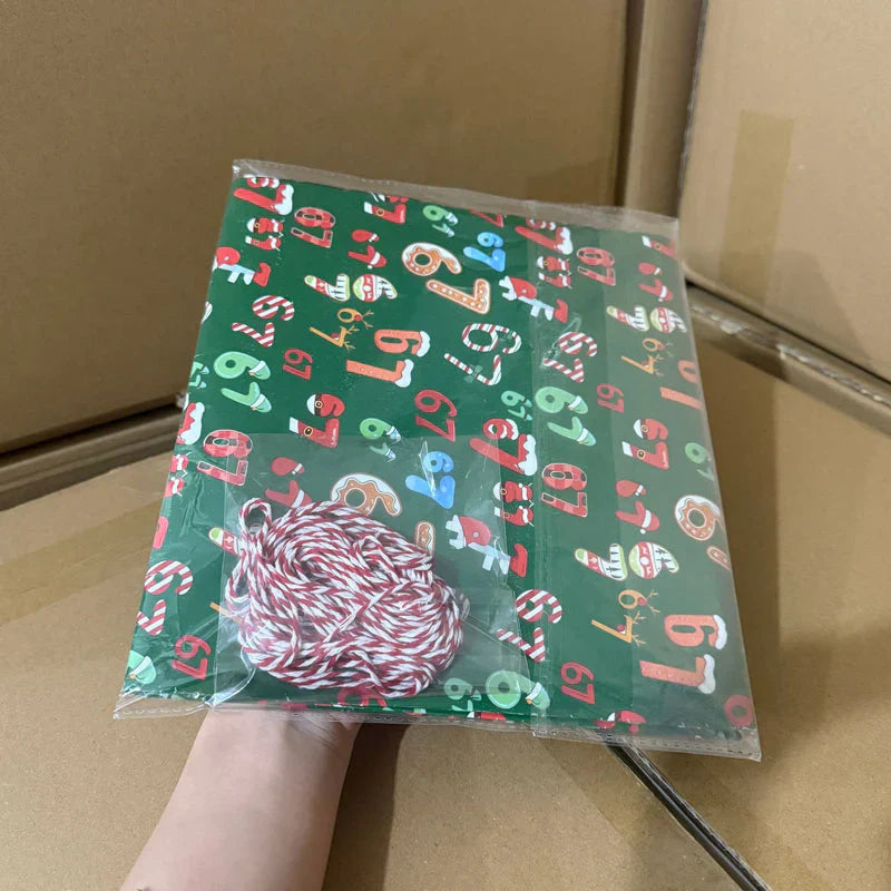 Roligt julklappspapper med mönstrade siffror