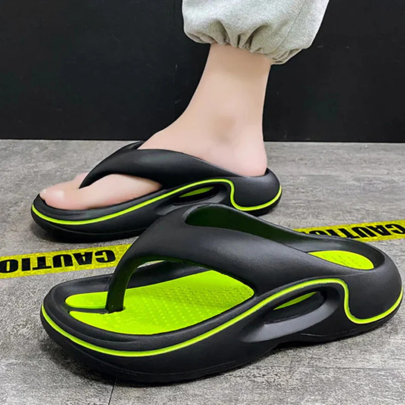 Bekväma sommarflip-flops med tjocka sulor