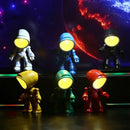 Companion-bordslampa – söt, ensam robotdesign (tecknad stil)