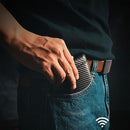 Stöldskyddad Swipe-korthållare i äkta läder