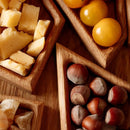 Pusselbricka i trä med avtagbara fack