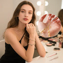 Hjälpmedel för att bära smycken