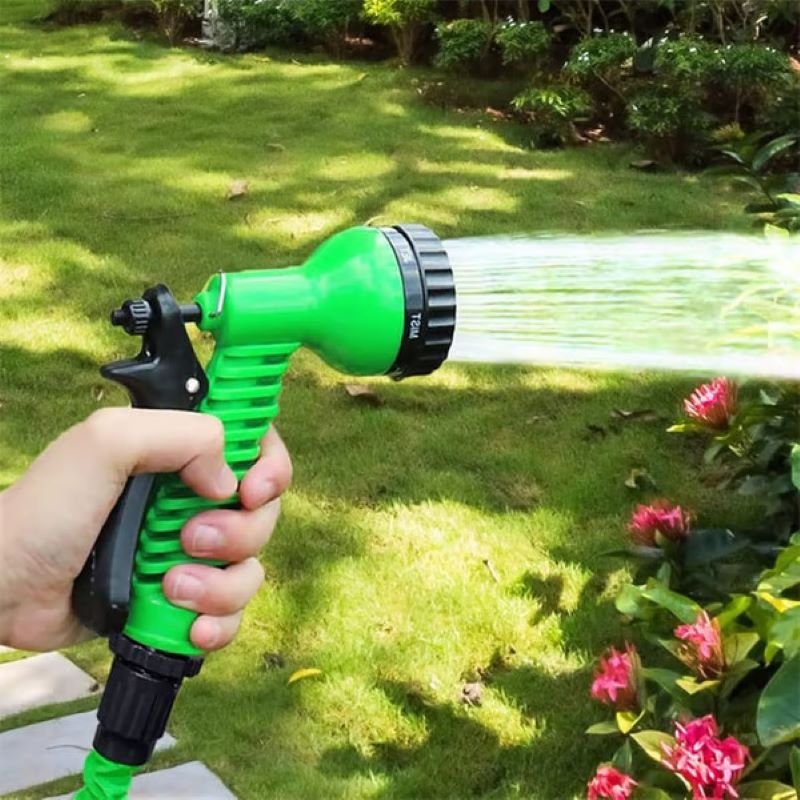 💦Magisk slang med 7 sprutpistolfunktioner