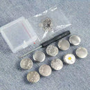 Set med avtagbara knappar