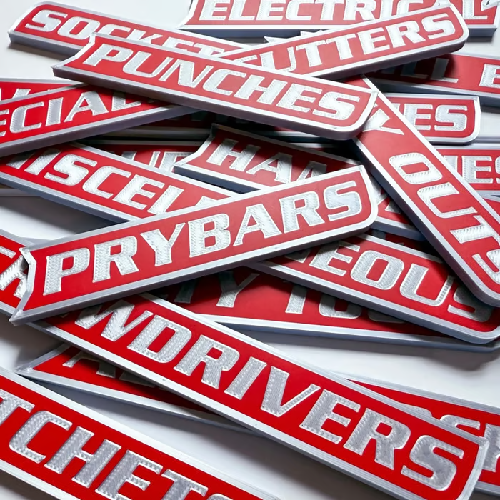 Set med 12 magnetiska etiketter för verktygslådor