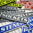 Set med 12 magnetiska etiketter för verktygslådor