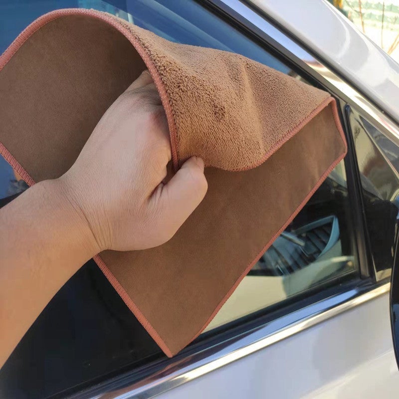 Superabsorberande handduk för biltorkning