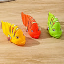 Kugel- och svängande tecknade fiskleksaker（Slumpmässig färg）